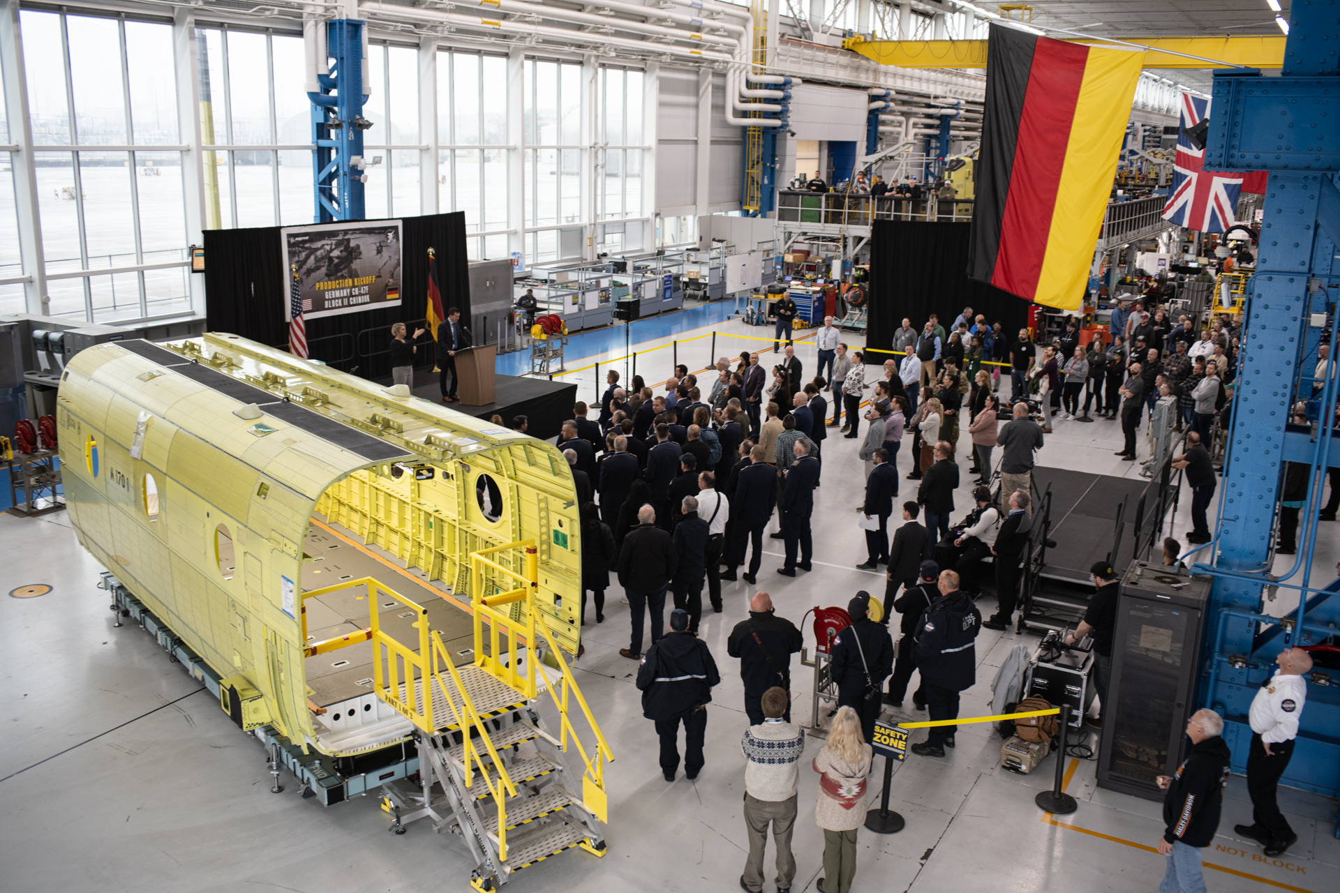Boeing erreicht wichtigen Produktionsmeilenstein für Deutschlands ersten CH-47F Block II Chinook